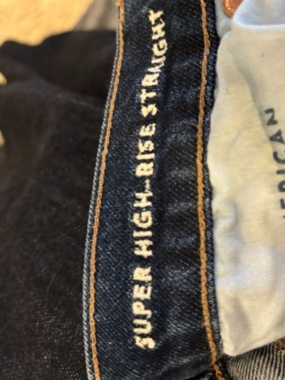AE  High-Waisted Straight Jean Sz 14 - Picture 3 of 6